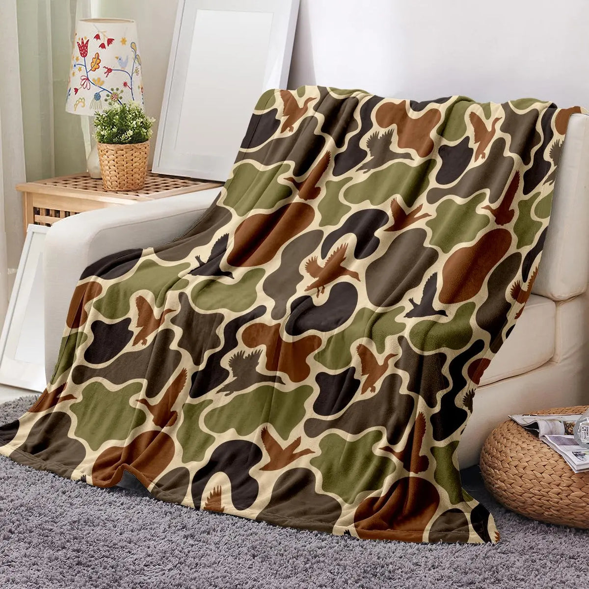 Camouflage Pattern Flannel Blanket, 1 Count Soft Comfortable Warm Napping Throw Blanket, Cool Bedroom Bedding Blankets for Home Office Travel Camping