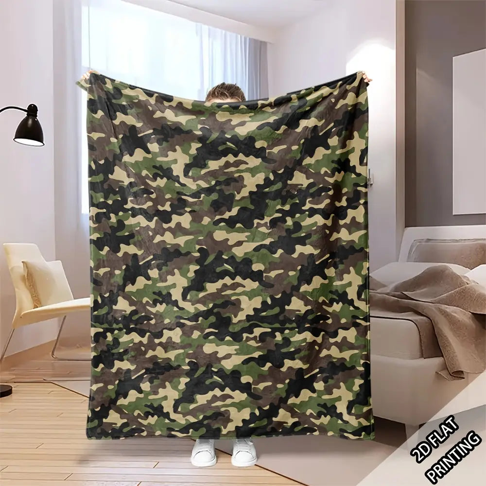 Retro Camouflage Pattern Cooling Bedding Blanket - 280GSM Polyester Soft Flannel, Digital Print, Wrinkle Resistant, Fade Proof, Lightweight, Machine Washable, All-Seasons for Bed, Camping