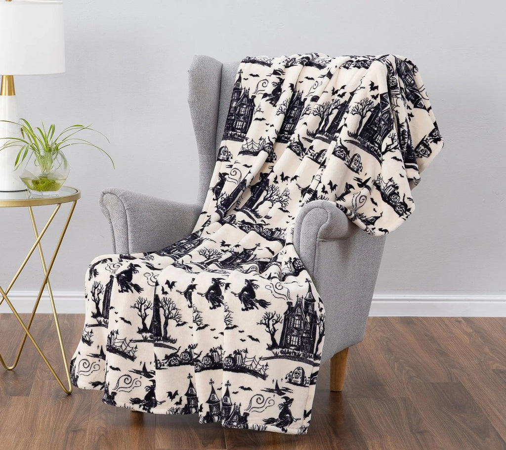 Berkshire Halloween Printed Plush 60x70 Throw